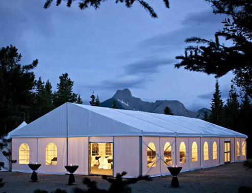 Customized Size Party Tent Easy Assemble Event Tent Long Span Aluminum Frame Wedding Tent with Roof Lining