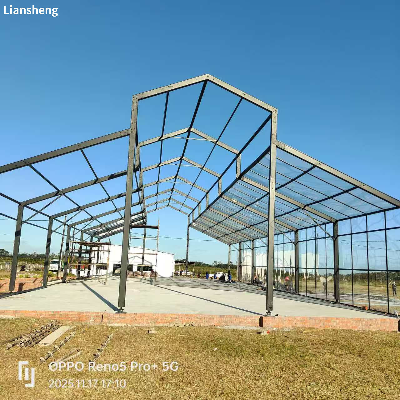 Customized Size and Style of Outdoor Atrium Tents Designed Specifically for Gatherings Weddings and Large-Scale Events