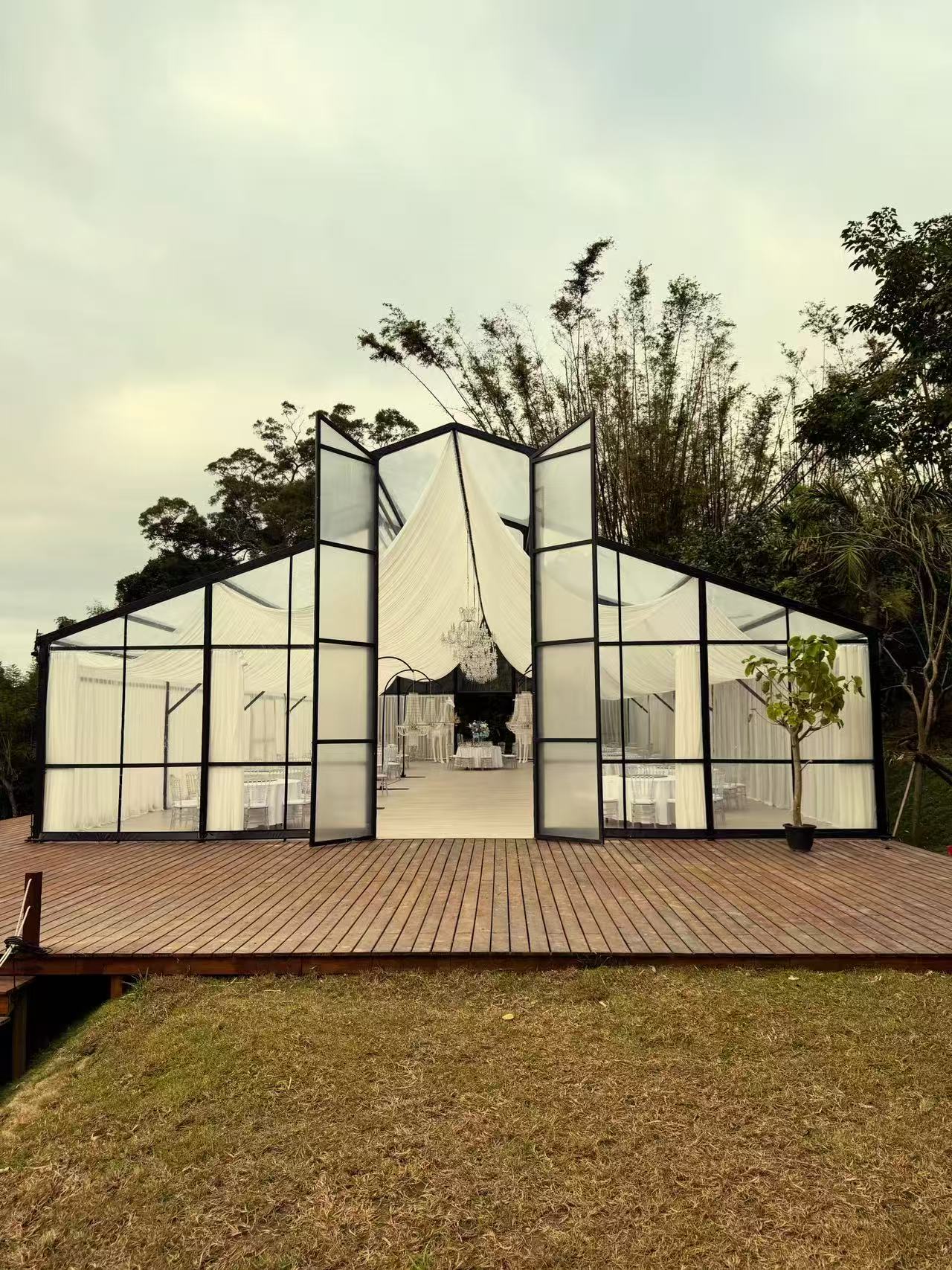 Atrium Tent